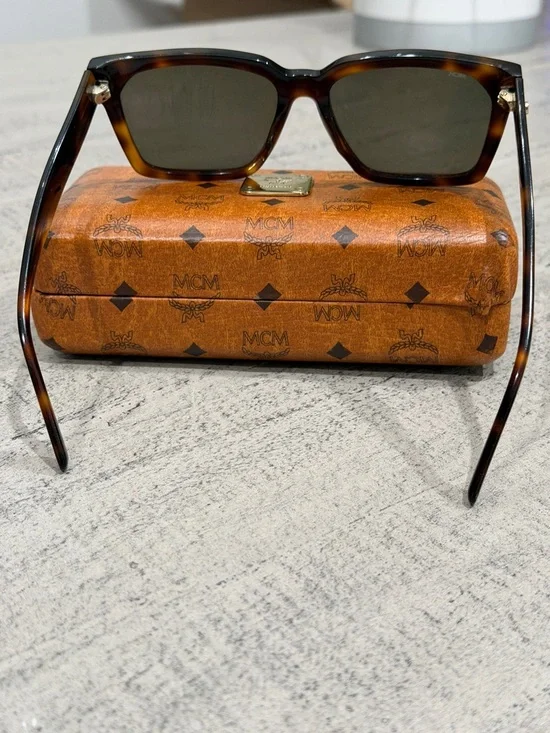 MCM Men's Tortoiseshell Frame Sunglasses with Case - Picture 3 of 7